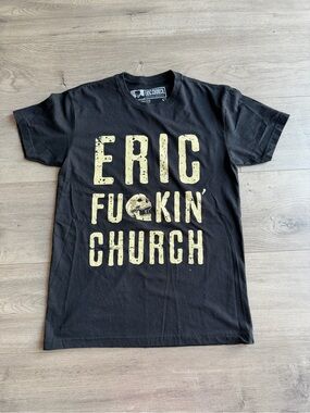 Eric Church t-shirt - size small